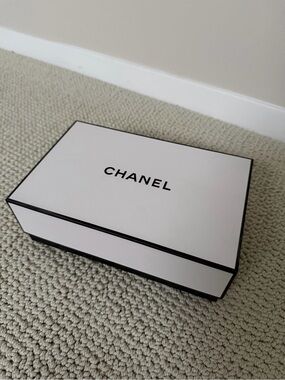 Chanel White and Black Gift Box with Tissue Paper